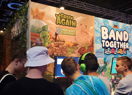 【游·见】专访《绿色再临》(Green Again)开发者:在机器人与荒芜星球之间,带领植物小人重建生命的绿意 https://cms3.chinajoy.net/157/upload/resources/image/101973.png?token=Bearer eyJhbGciOiJIUzUxMiJ9.eyJpc3MiOiJlY2hpc2FuIiwic3ViIjoie1wiY2xpZW50XCI6XCJXRUJcIixcInR5cGVcIjpcIlVTRVJcIixcIm5hbWVcIjpcInVzZXIyX2FwaVwiLFwic2lnbmF0dXJlXCI6bnVsbCxcImV4cGlyZXNfaW5cIjoxODAwMDAwMH0iLCJpYXQiOjE3NzYwNDk2ODMsImV4cCI6MTc3NjA2NzY4M30.TDR8HAIGUO3o5xEz0wPtD4Tscsg-y7FBJjLLb3UGOAQGHbhwc8QdZWymXmf3kxnXrK_hYWanG_mOcZIO76_amQ